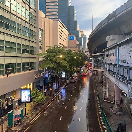 Thaiphiphat House Bangkok Zewnętrze zdjęcie