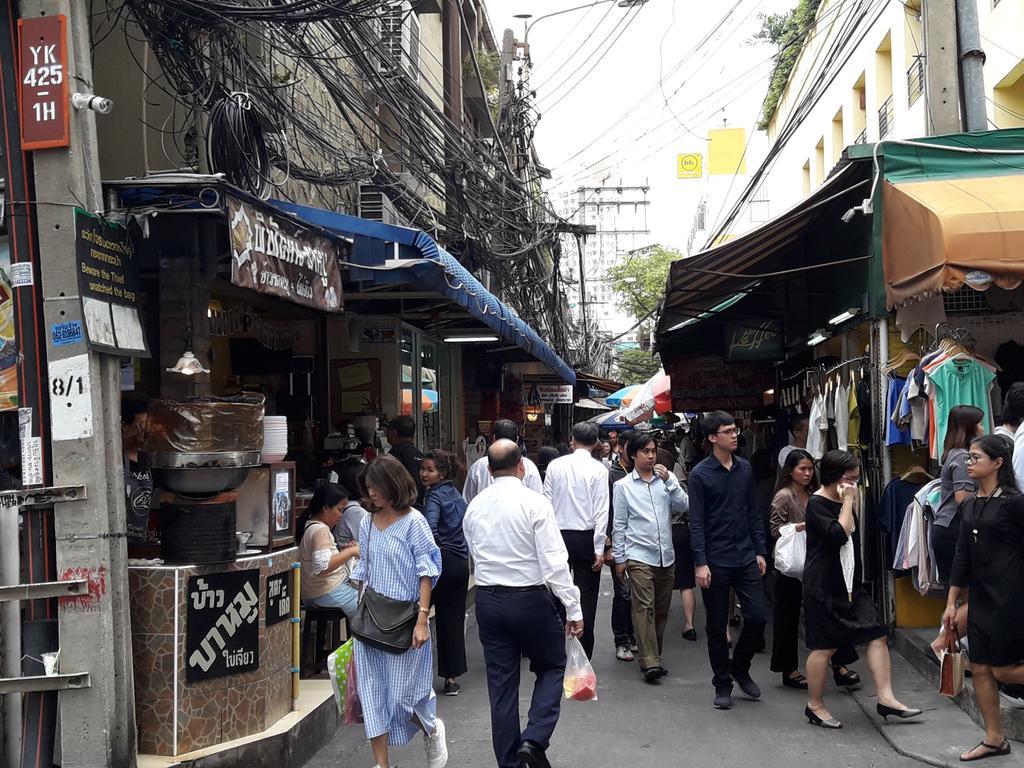 Thaiphiphat House Bangkok Zewnętrze zdjęcie